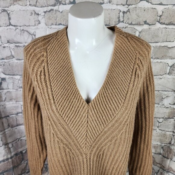 Banana Republic Deep V Neck Textured Pullover Wool Alpaca Sweater Camel Small - Picture 5 of 12